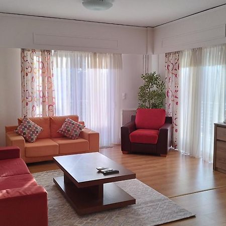 Spacious Flat Ideal For Families Athens Ngoại thất bức ảnh