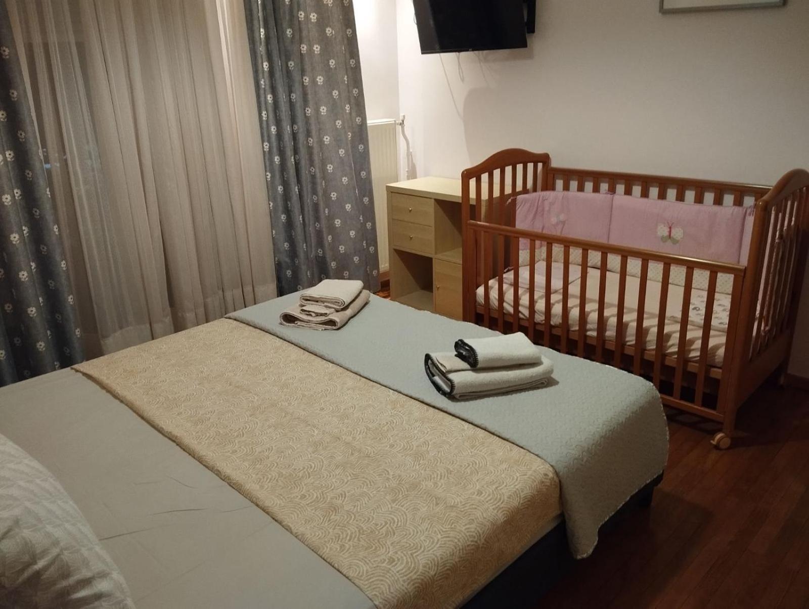 Spacious Flat Ideal For Families Athens Ngoại thất bức ảnh